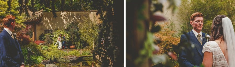 The bride arrives for the outdoor ceremony