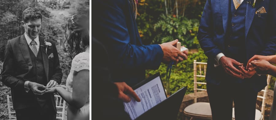 The best man opens the box with the wedding rings in them and gives it to the groom