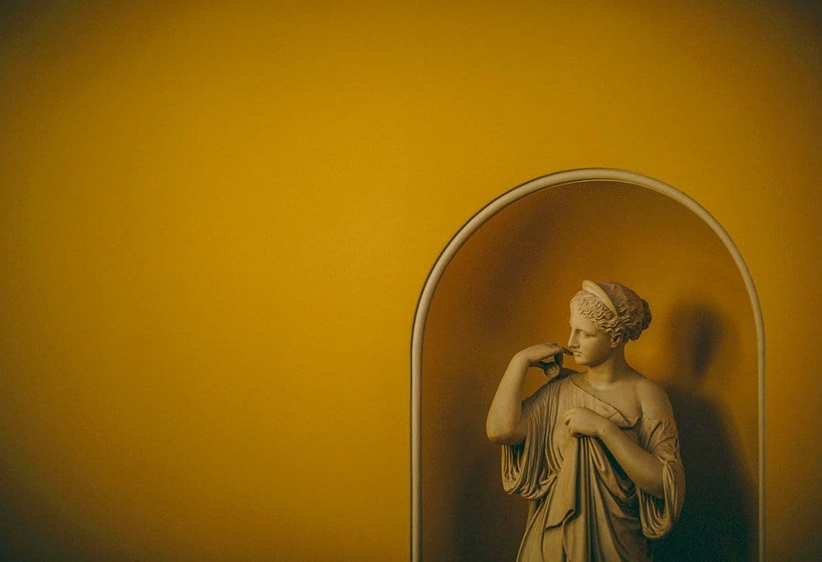 A sculpture in the main house at Wilderness reserve